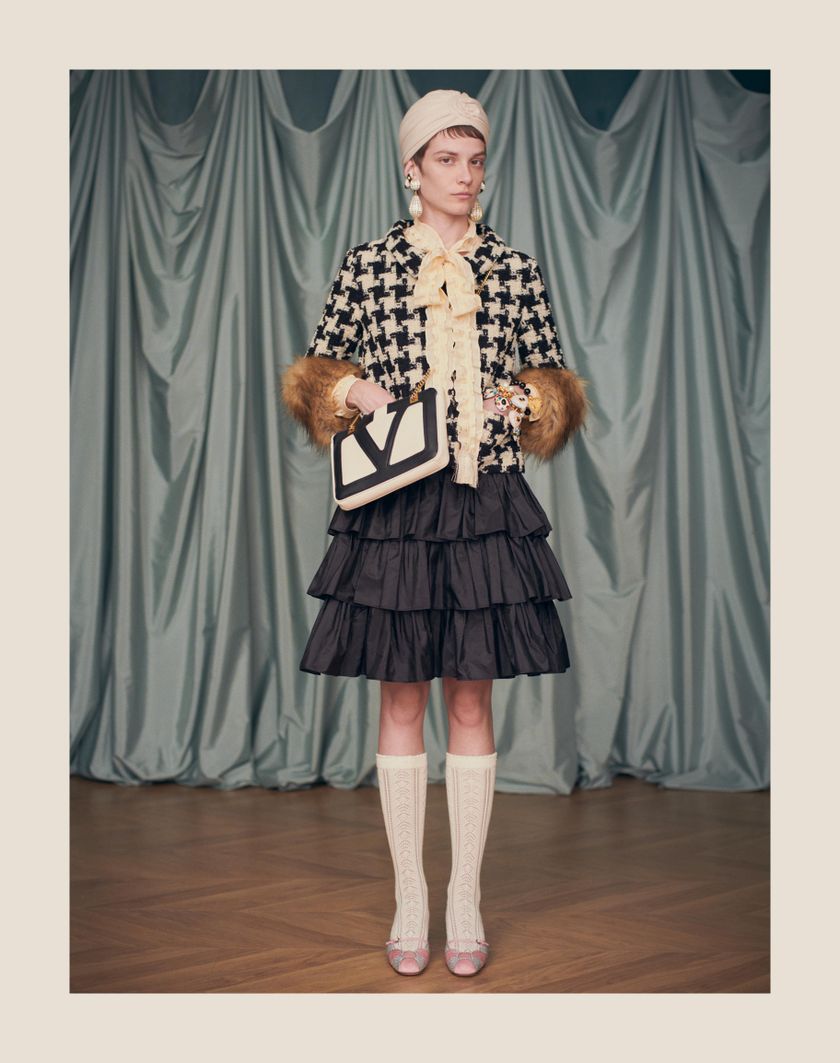 BOWOW PUMPS IN MOIRÈ FABRIC WITH CRYSTALS 45MM - Image 3